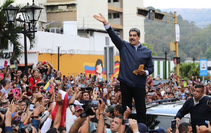 Maduro en Los Teques: Apenas estamos calentandito el brazo