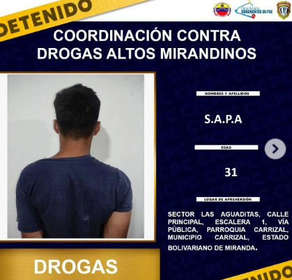 Atrapan a un hombre con 27 envoltorios de crispy en Carrizal