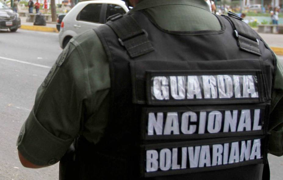 Acusan de extorsión a un jefe de la GNB
