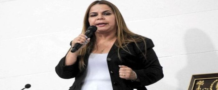 Iris Varela dice que Corina Yoris tiene doble nacionalidad