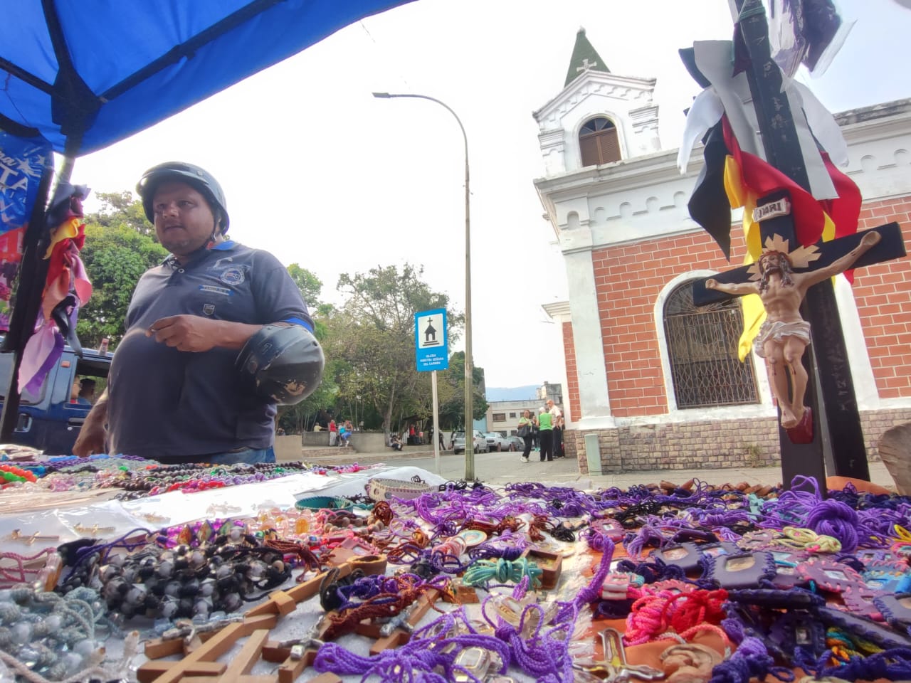 Repunta venta de sahumerio para Domingo de Resurrección