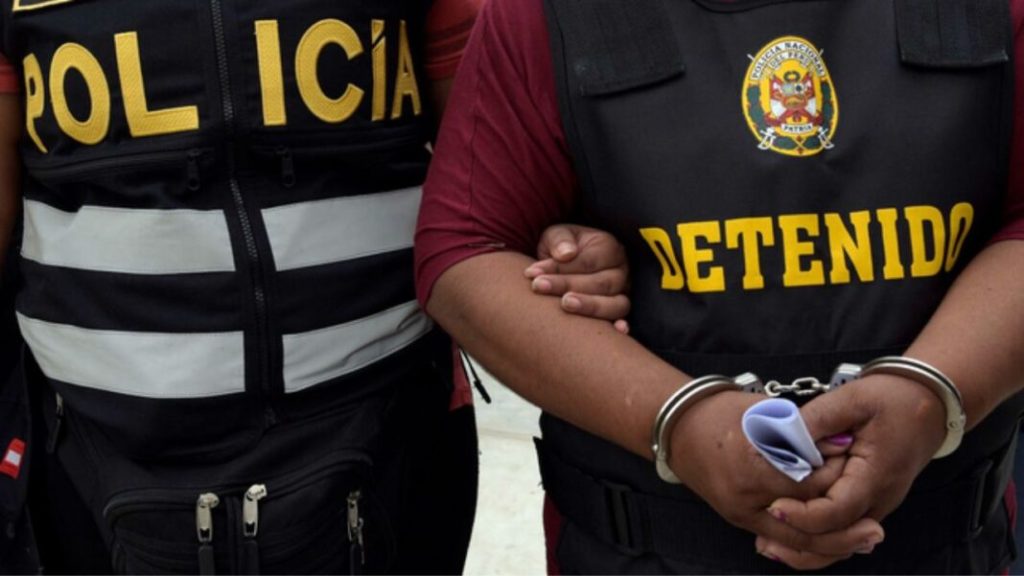Siete detenidos y 21 inmuebles allanados en una operación anticorrupción en Lima