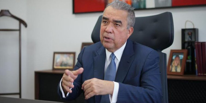 Martínez llama a candidatos a exigir levantamiento de sanciones