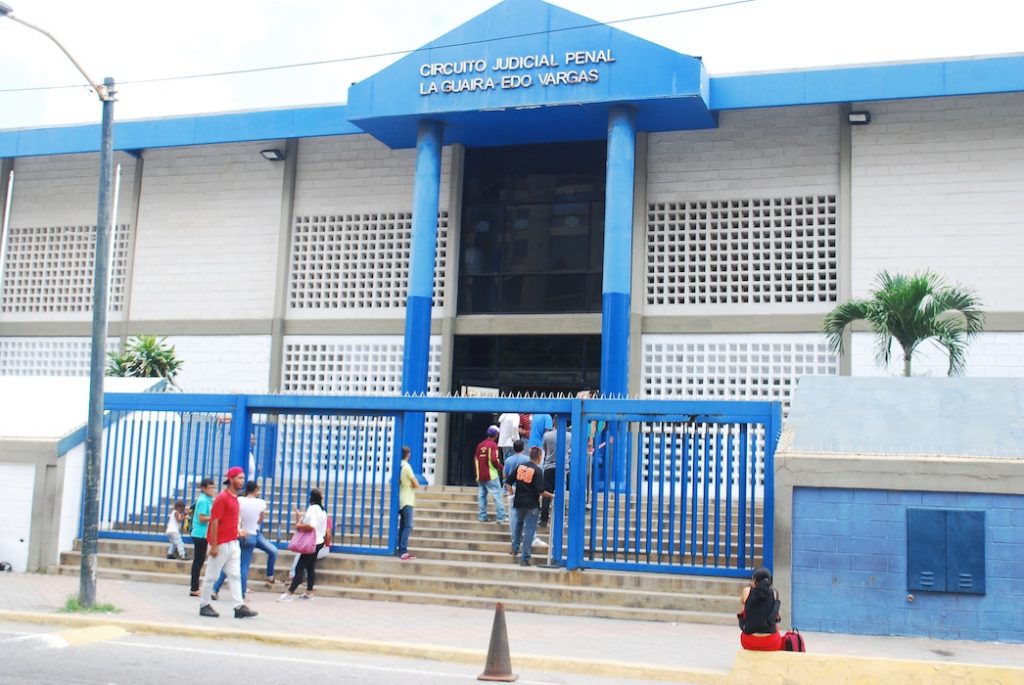 Abusó sexualmente de una niña y lo condenaron a 26 años de prisión