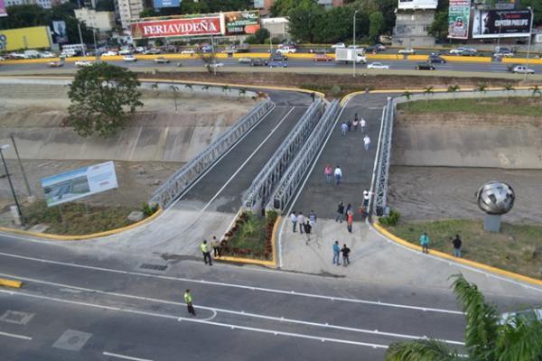 Anuncian cierre parcial de la avenida Río de Janeiro de Caracas