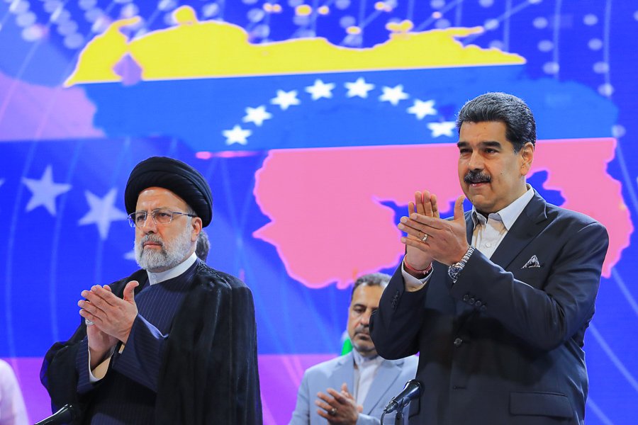 Maduro lamenta el fallecimiento del presidente iraní