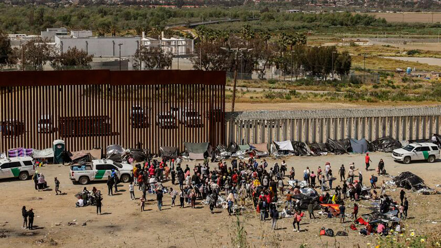 Biden cerrará temporalmente frontera con México