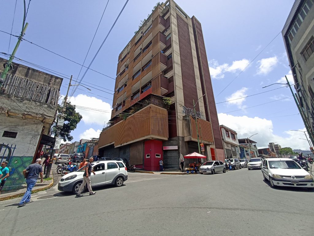 Fallas de internet de Cantv en la calle Ayacucho