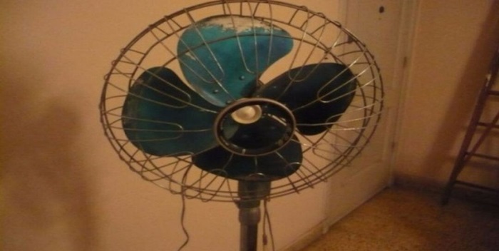 Mueren dos niños electrocutados