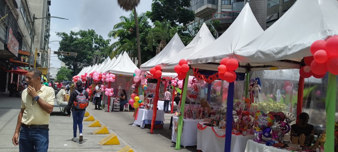 Emprendedores instalarán Feria escolar en la Bermúdez