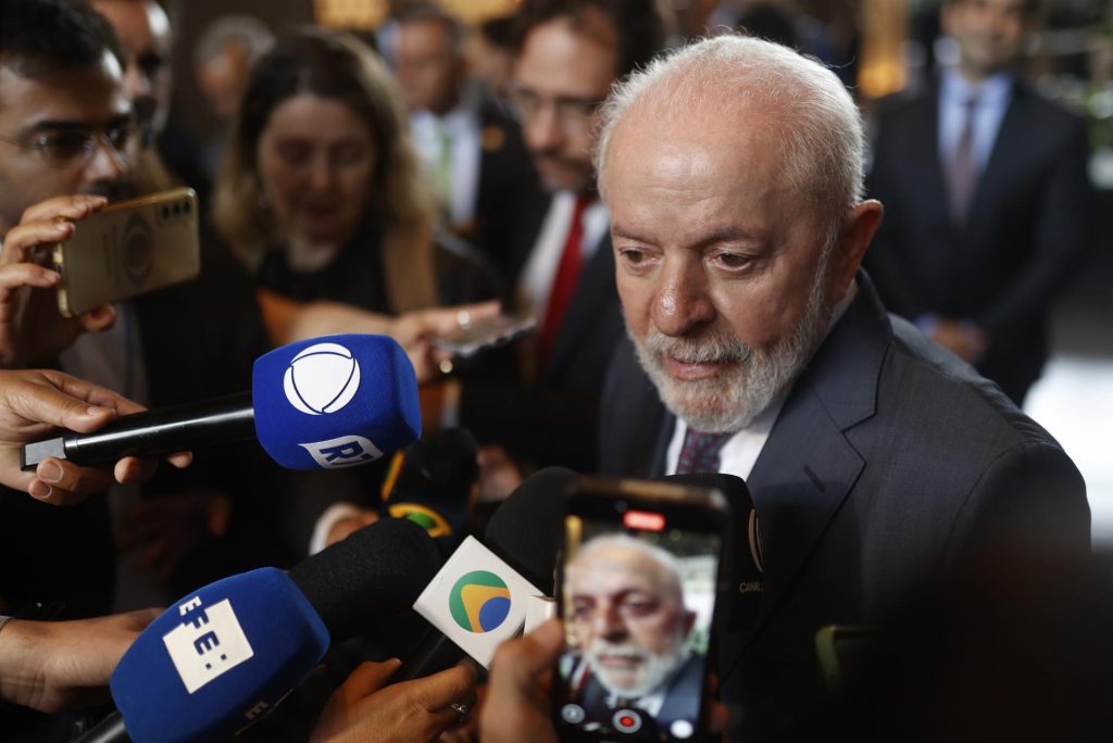 Lula busca reanudar conversación con Venezuela