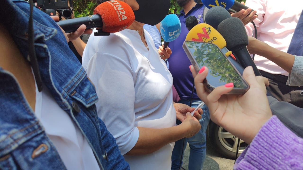 “Mi hija está presa por una tontería”