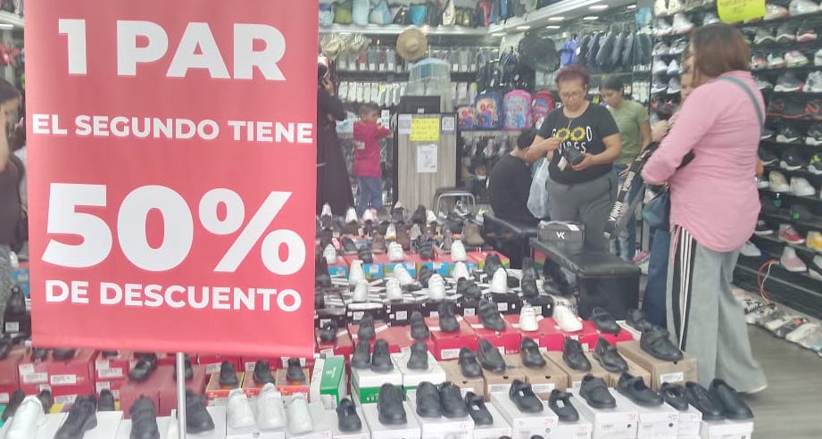 Zapatos escolares de calidad entre $ 40 y $ 50