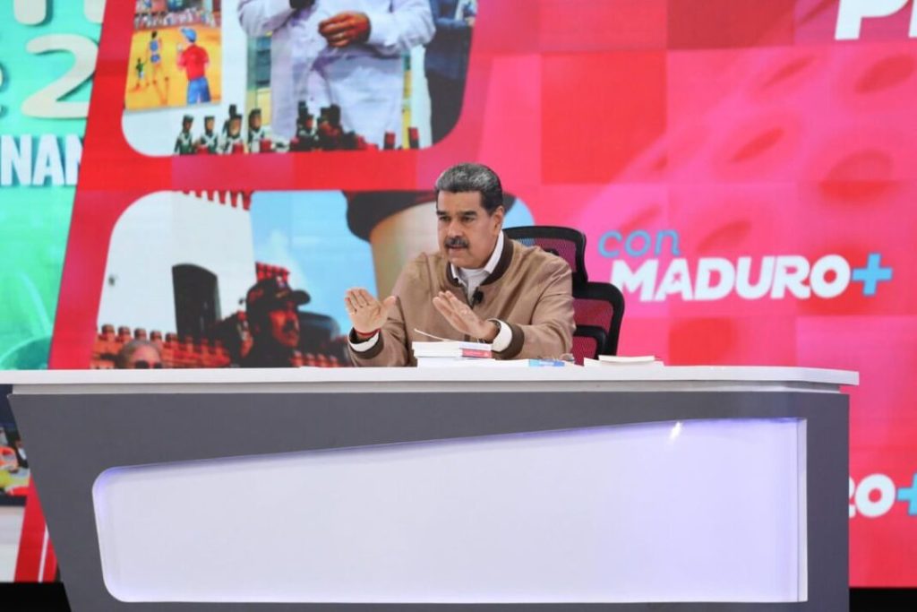 Maduro promete luchar contra corruptos y traidores «caiga quien caiga»