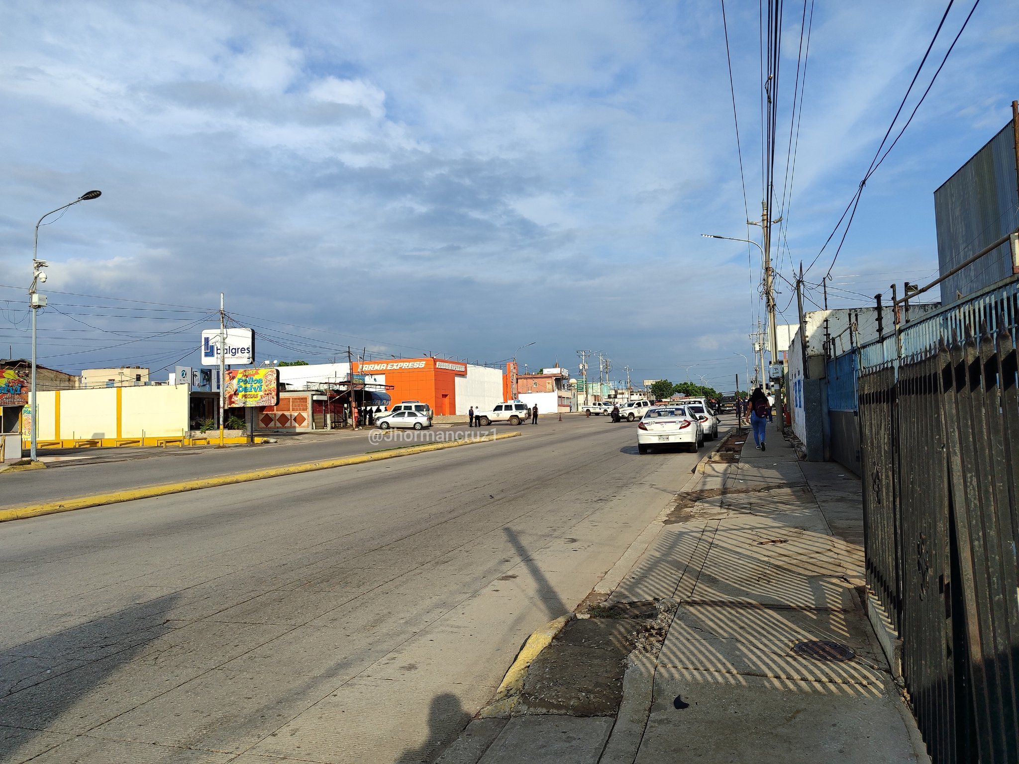 Arrojaron granada a farmacia en Maracaibo