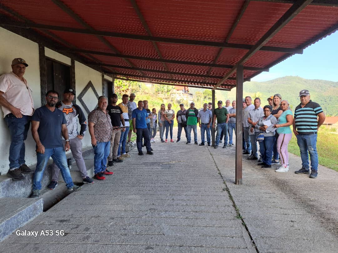 Productores de El Jarillo amenazan con demandar a supermercados