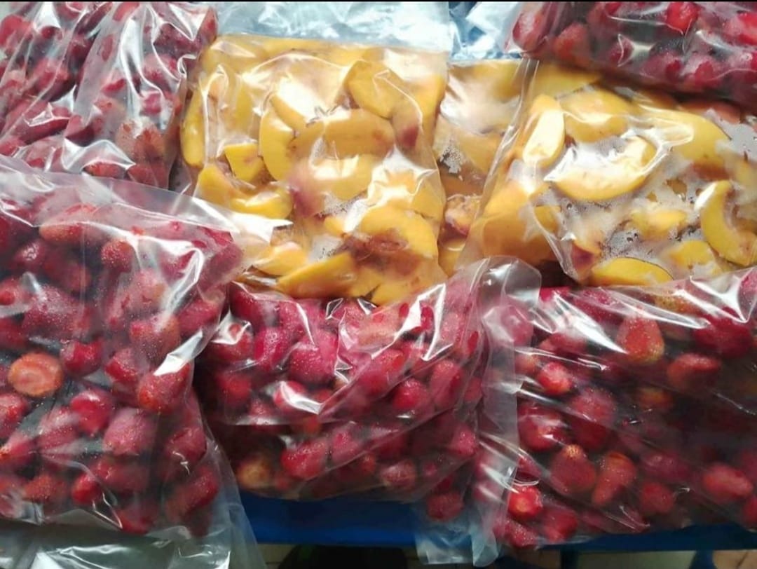Fruta congelada como forma de ahorro