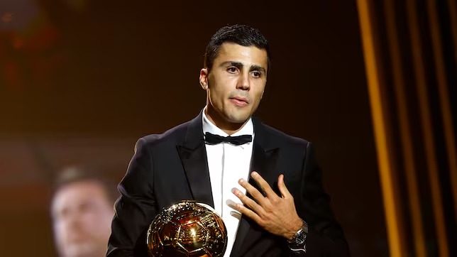 Rodri le gana el Balón de Oro 2024 a Vinicius y Bellingham