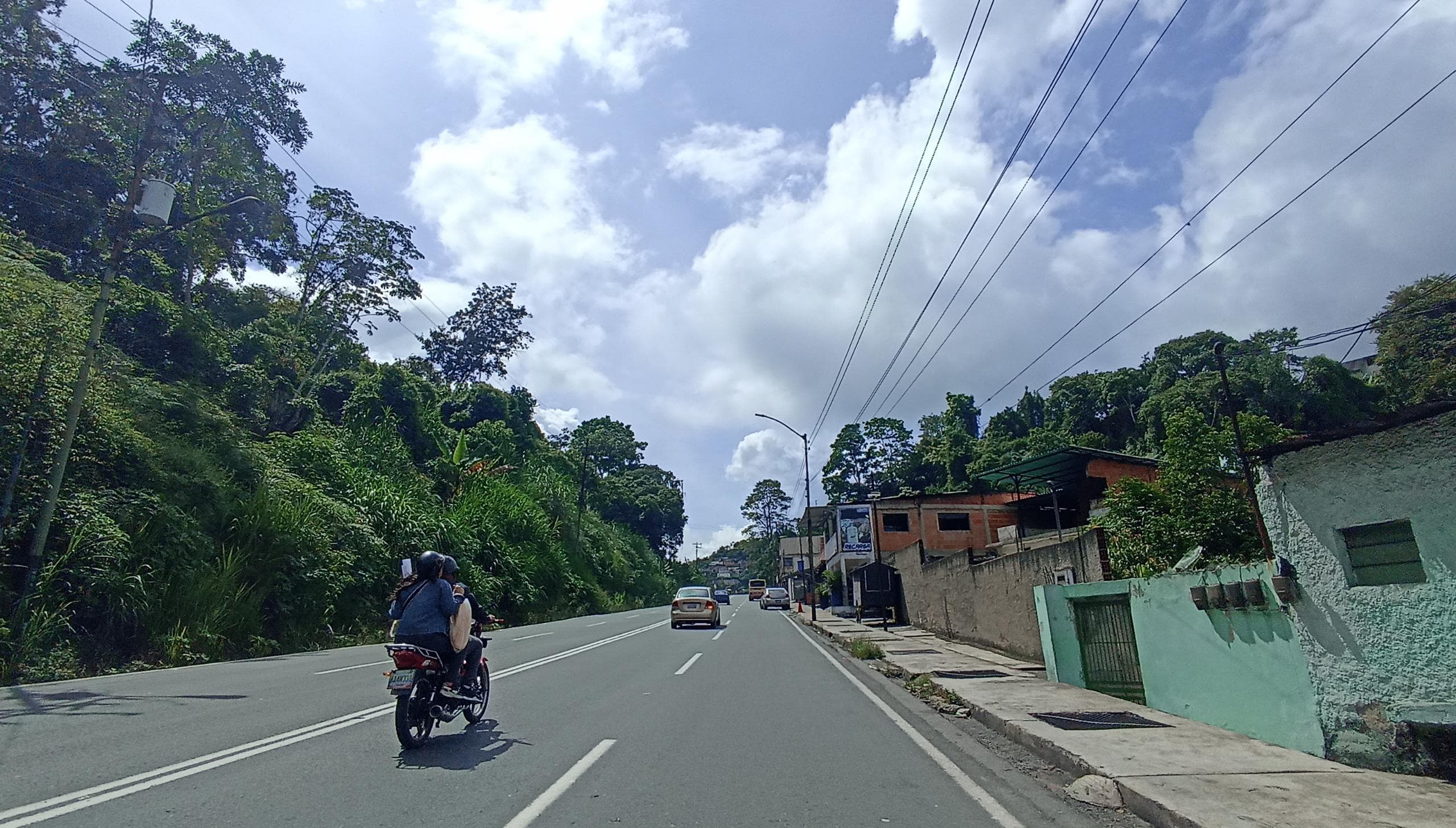 Privativa de libertad contra adulta mayor por muerte de motorizado