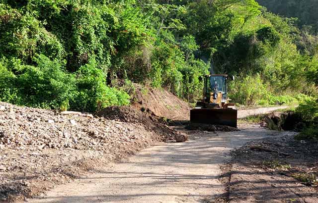 Recuperan la vialidad hacia Jardines Monumental Los Teques
