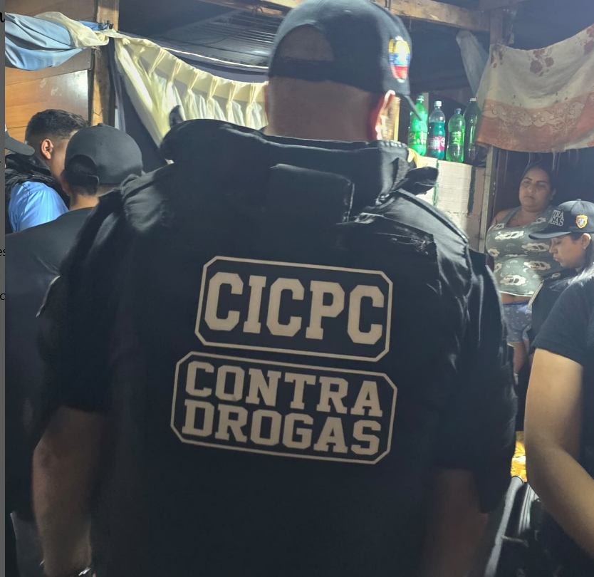 Apresadas cuatro mujeres que usaban niños para vender drogas