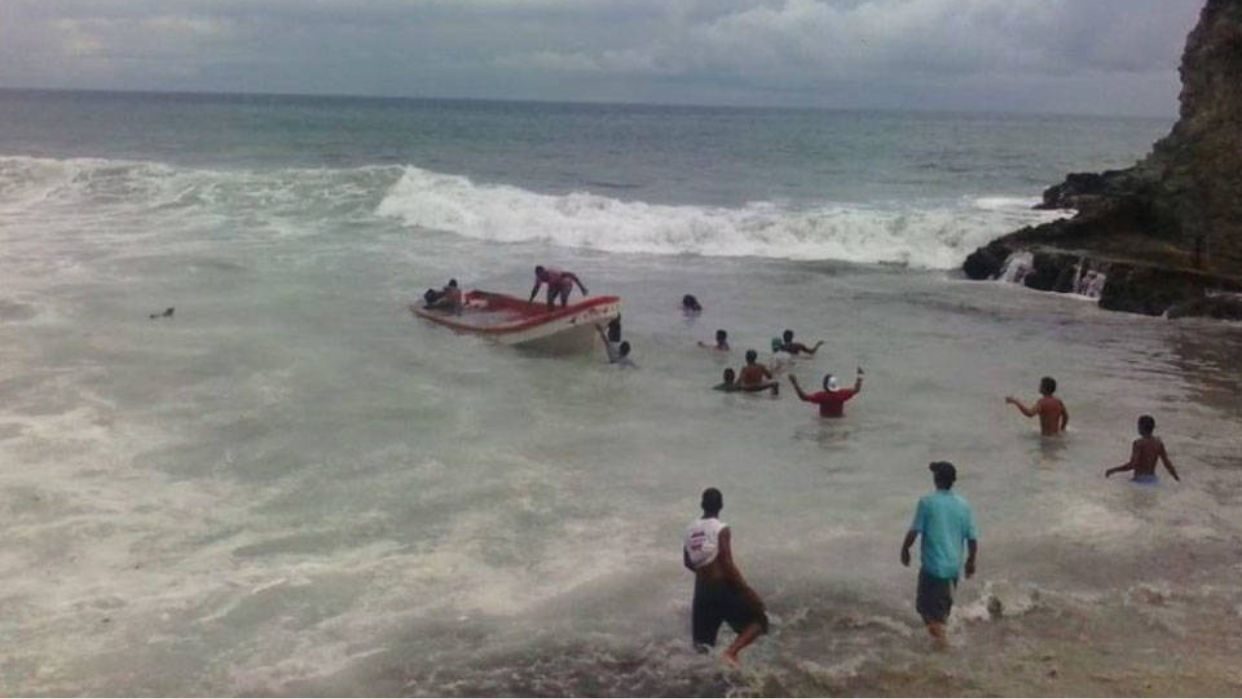 Reportan mar de fondo en la costa 