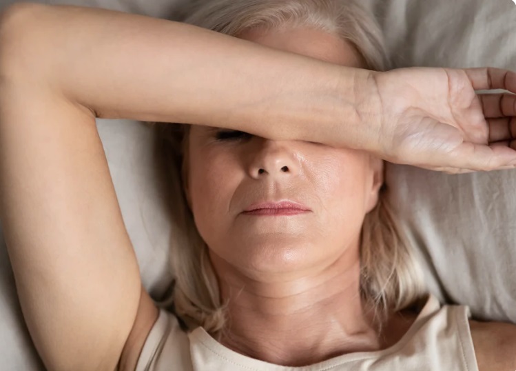 Recomiendan prevenir afecciones originadas por la menopausia