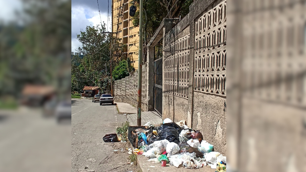 Tildan de inconscientes a vecinos de Ramo Verde