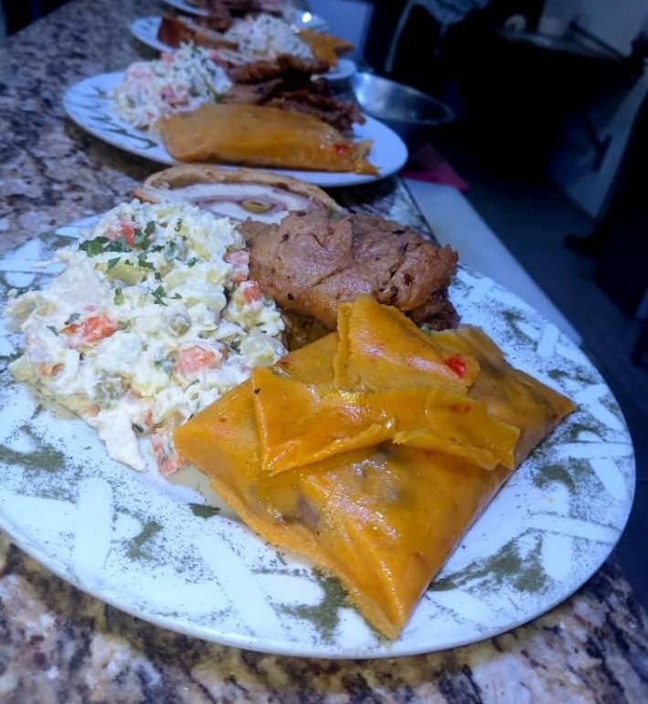 El plato navideño más económico está en $ 8