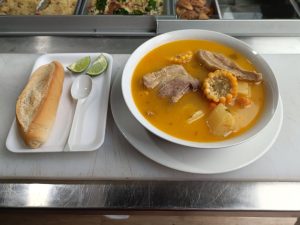 sopa de costilla