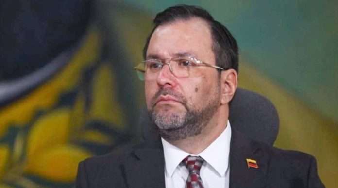 Canciller Gil: Milei está comprometido en un plan terrorista contra Venezuela