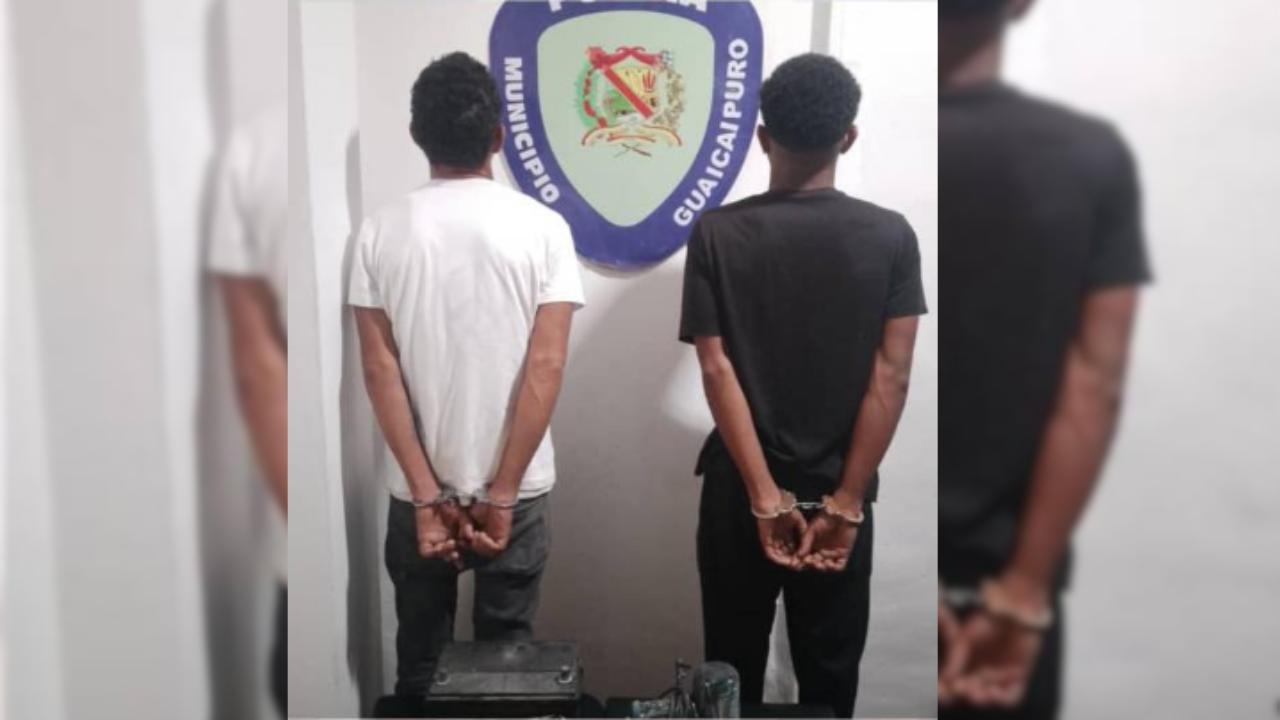 Cae par de ladrones en Los Teques