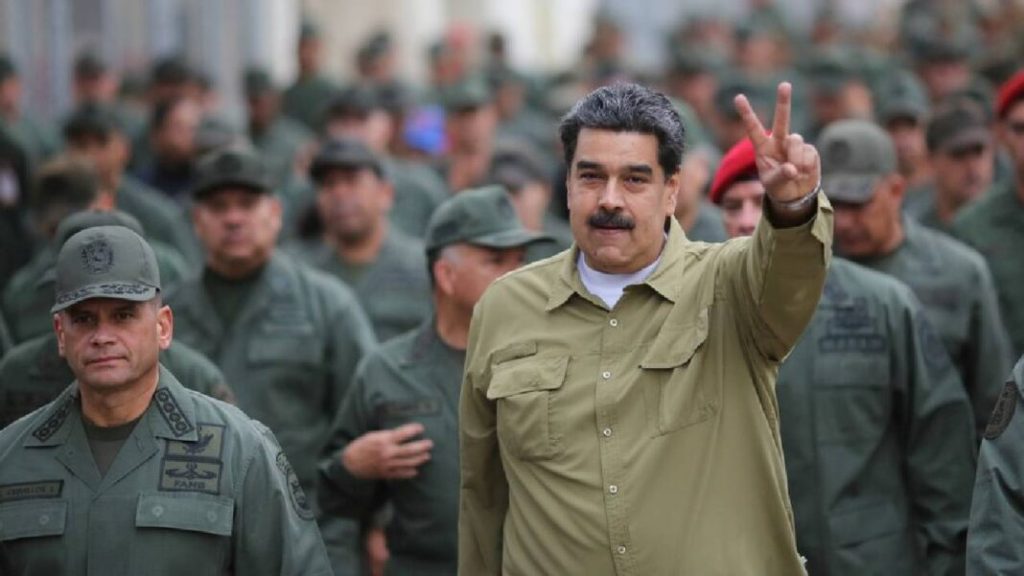 Maduro anuncia ejercicios cívicos-militares para el 22 y 23 de enero