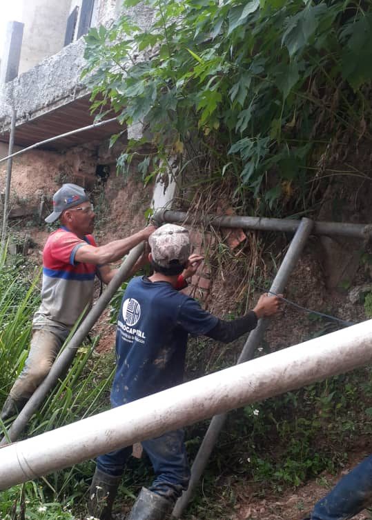 Hidrocapital efectúa reparación en la Flor de Mayo