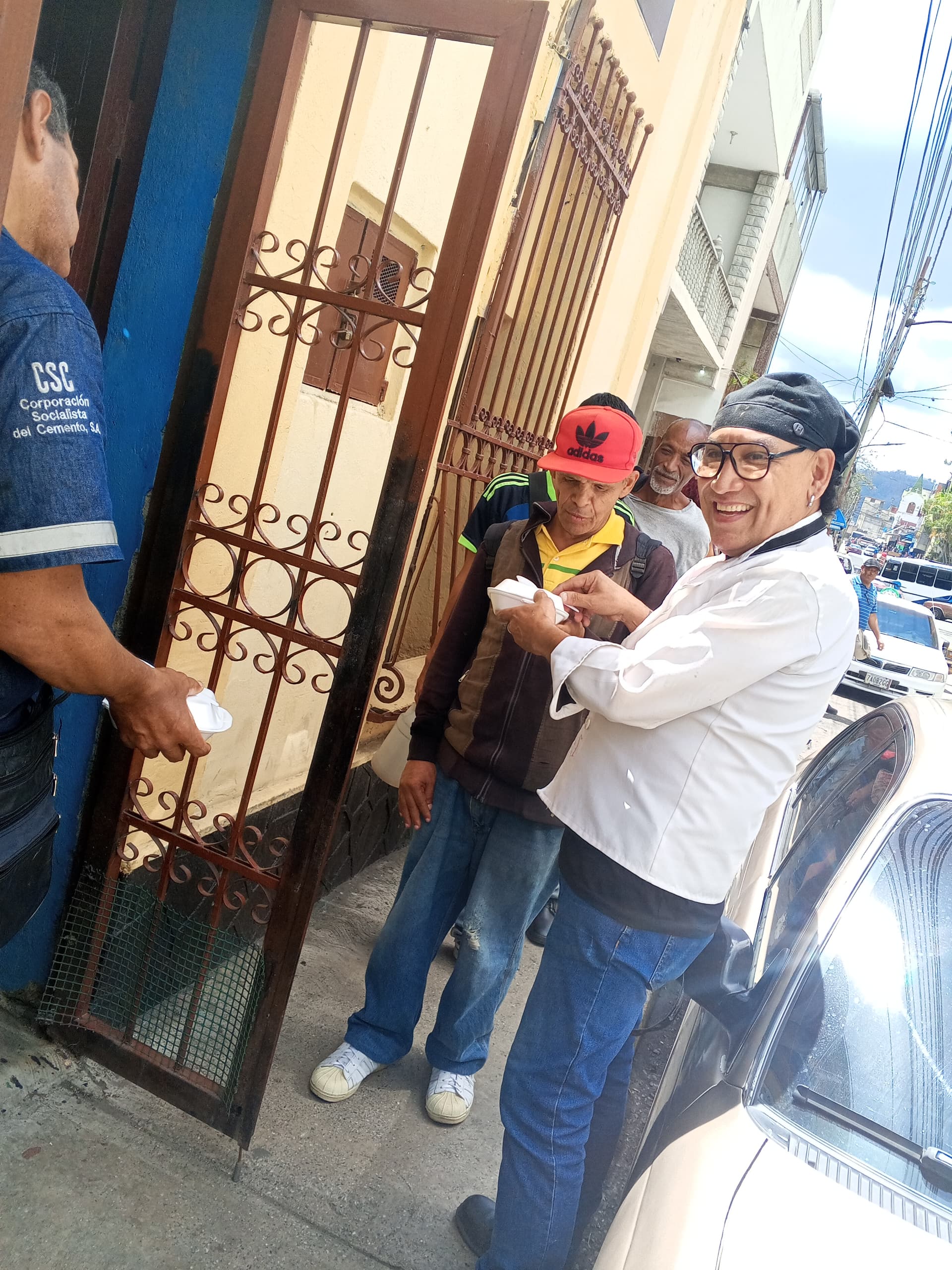 Buscan voluntarios para apoyar labor social