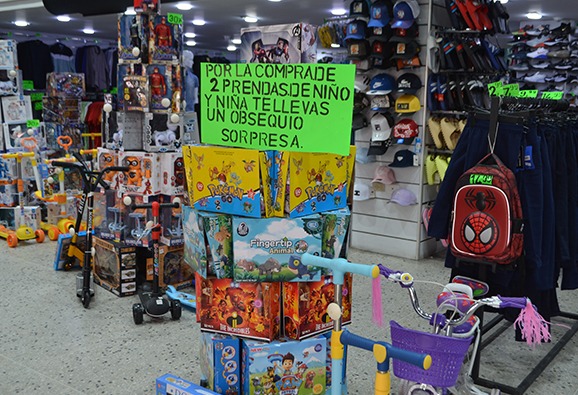 Consumidores deben validar precios en varios comercios antes de comprar