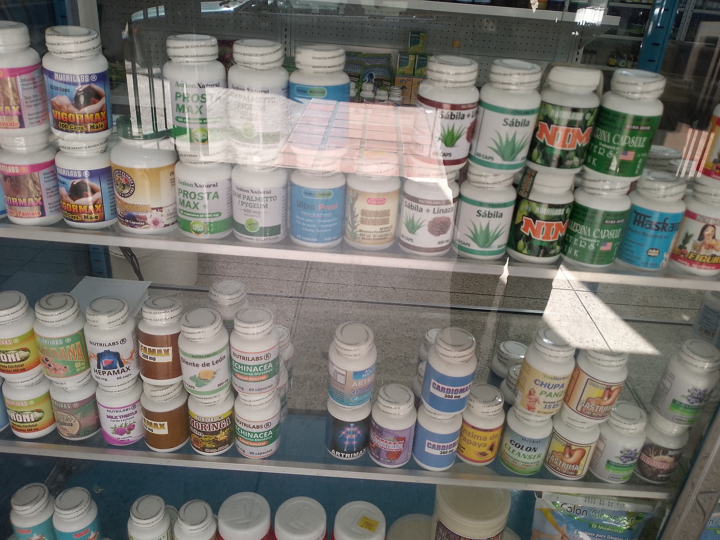 Medicamentos naturales se consiguen a partir de $10