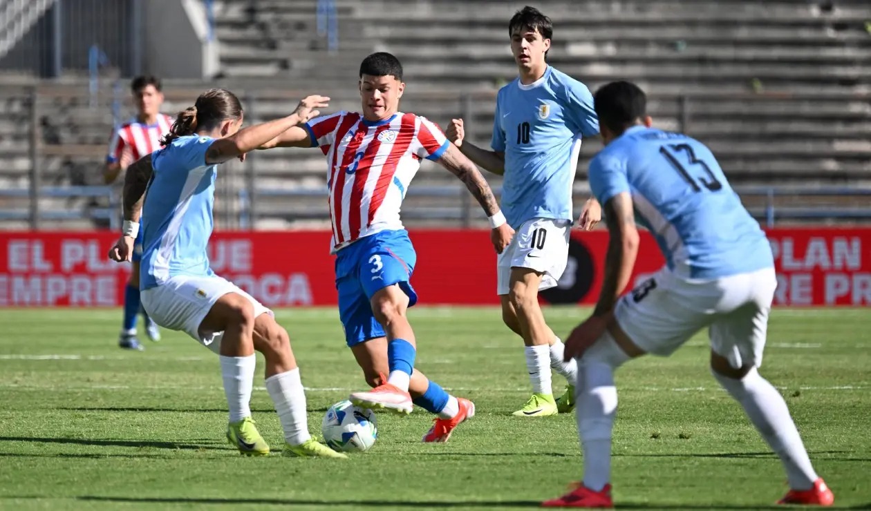 Paraguay vence a Uruguay y consigue su boleto al Mundial de Chile
