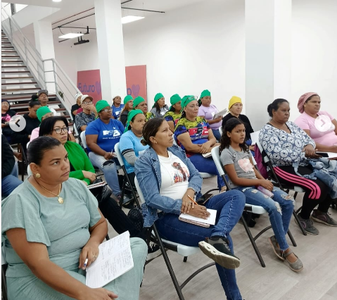 Movimiento de emprendedores inicia formación en Miranda