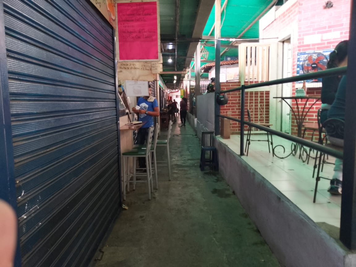 Avanza plan de alumbrado en Mercado de El Paso