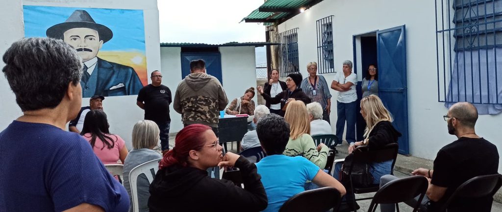 Se oponen a apertura de funeraria