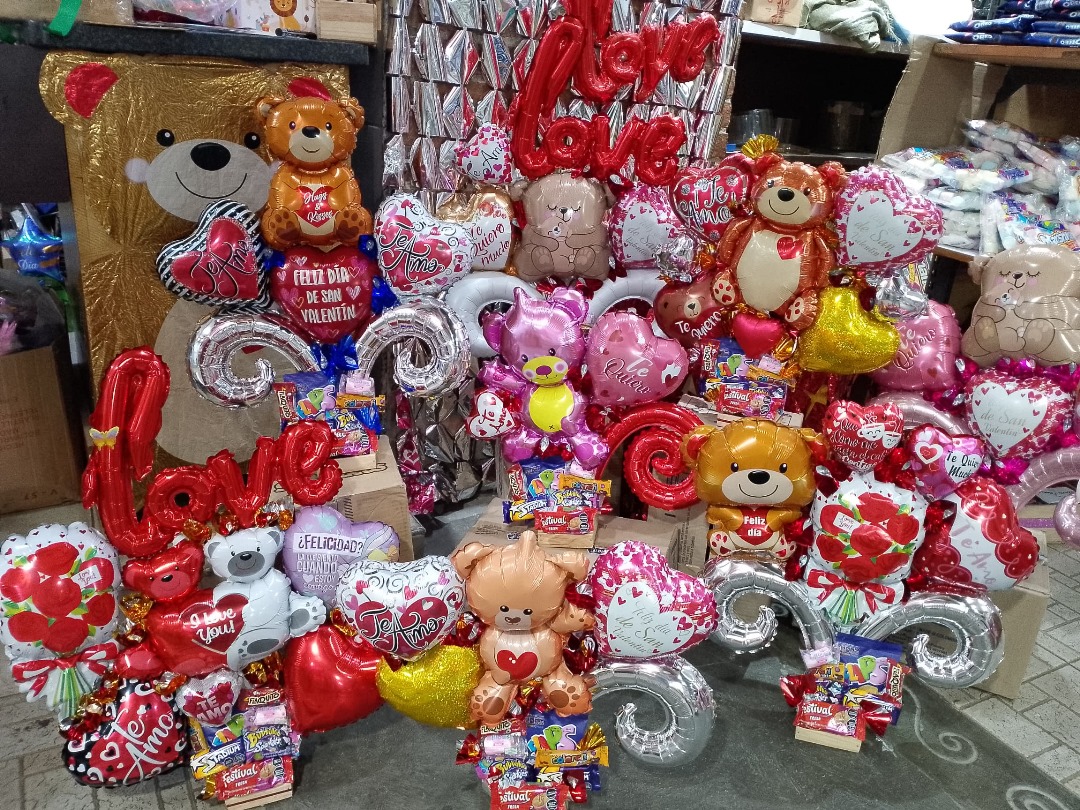 Cotillones en $ 1.5 para los enamorados
