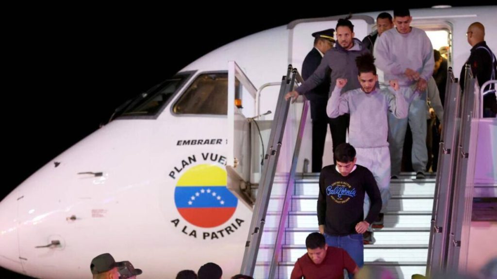 Venezuela confirma reinicio de los vuelos de repatriación