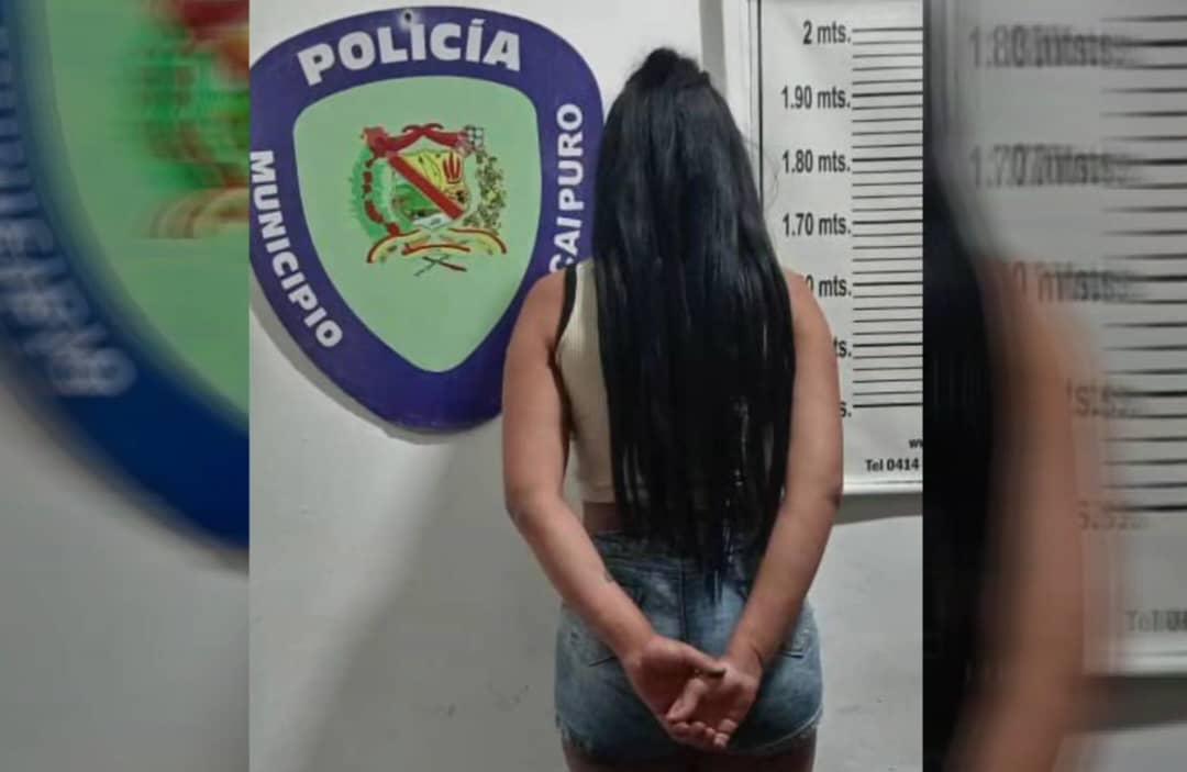 Trabajadora sexual le echó candela a la moto de un cliente  