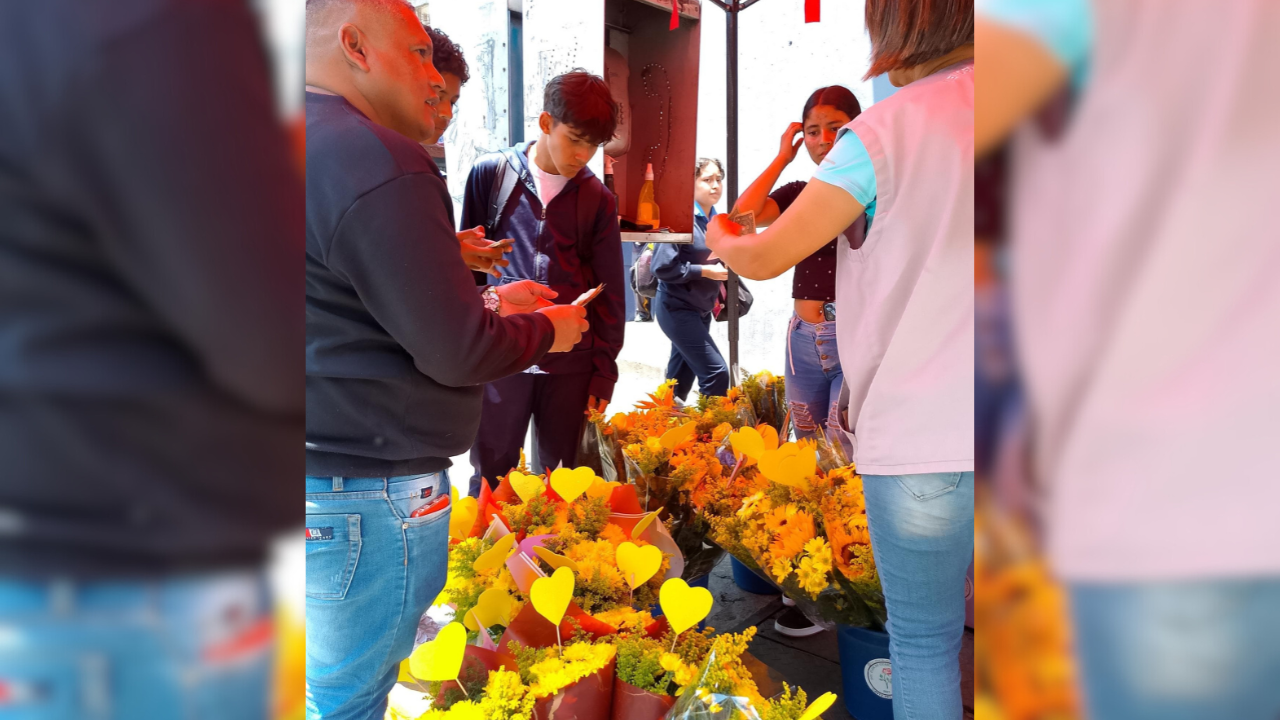 Venta de flores y golosinas  movió un poco a comercios