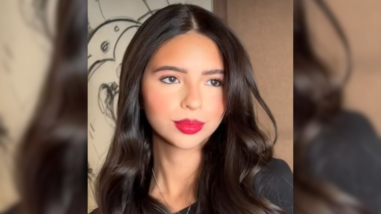 Con cabello largo 