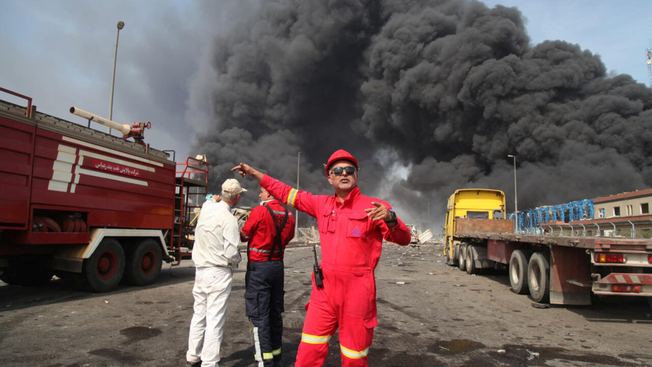 Aumenta a 40 el número de fallecidos tras explosión en puerto iraní