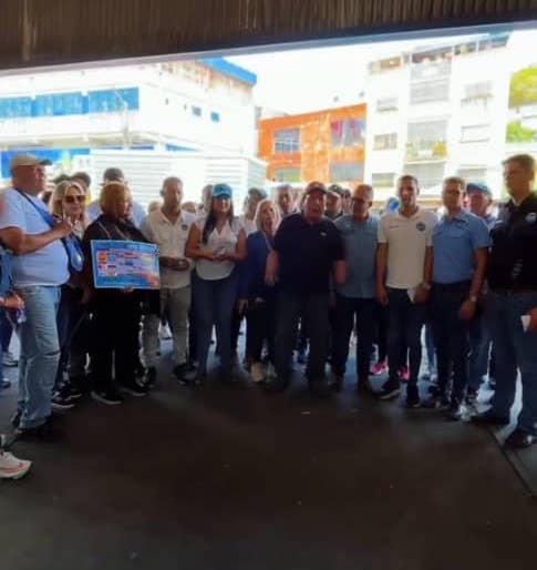 FV inicia la campaña llamando a votar el 25-M