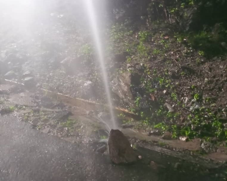 Atenderán fuga de agua en Figueroa
