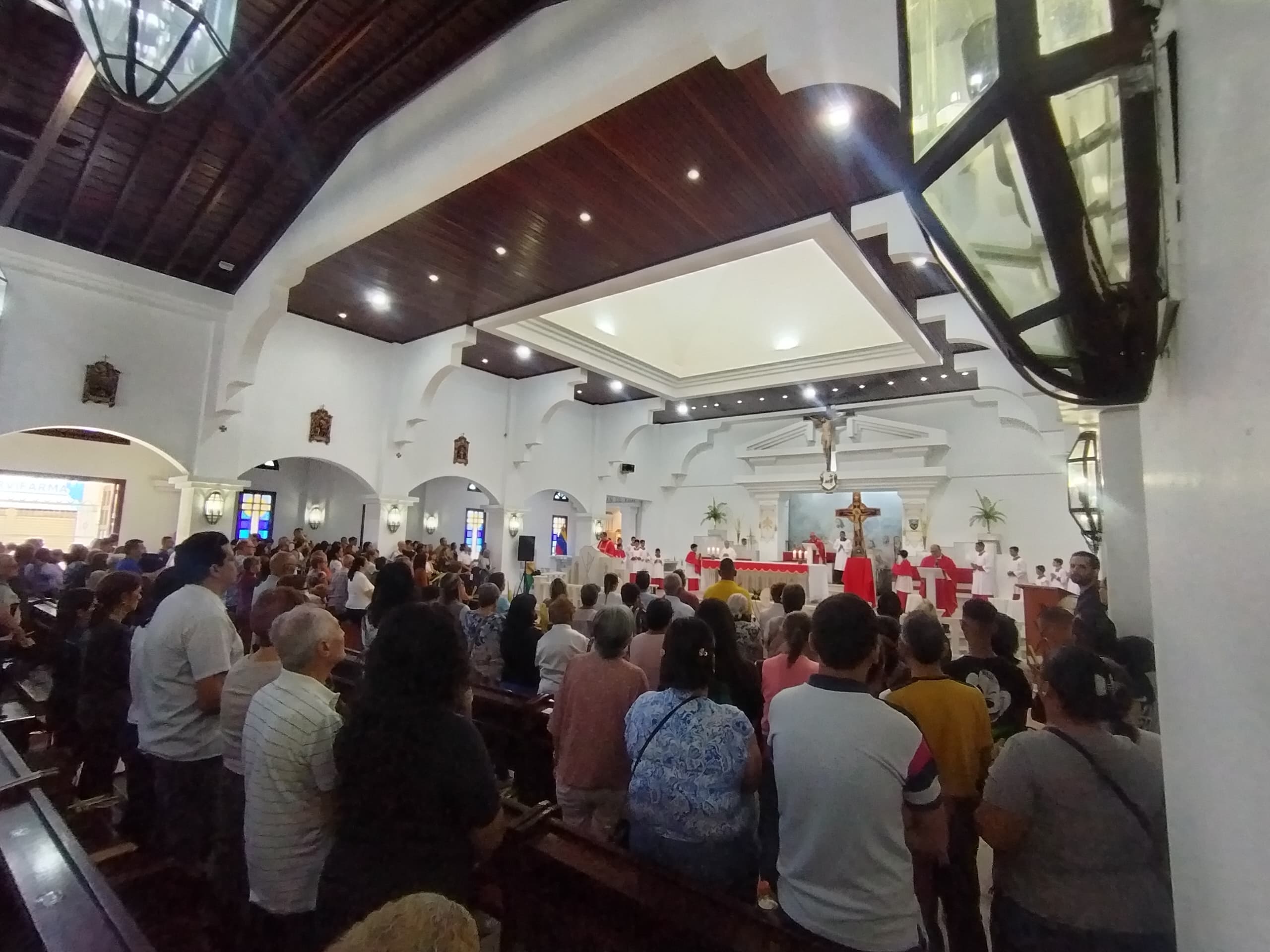 El Domingo de Ramos convocó a cientos de devotos en los Altos